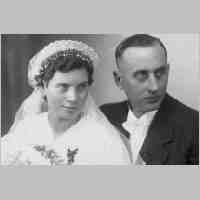069-0071 Das Brautpaar Gertrud Rathka geb.Barth und Erich Rathke im Jahre 1939.jpg
